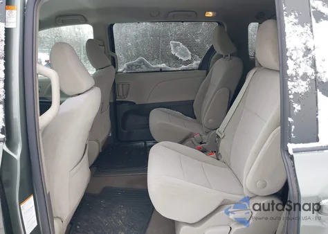 2018 Toyota Sienna Le 8 Passenger from USA, damaged, VIN 5TDKZ3DC4JS948534